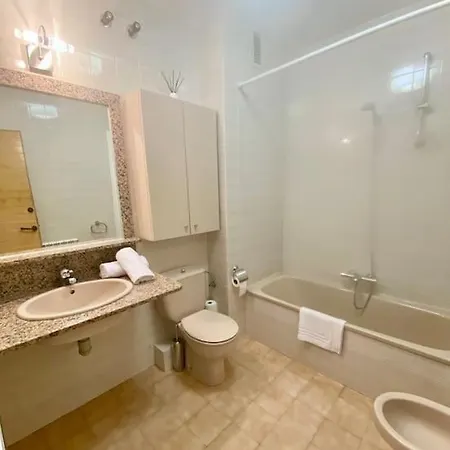 Lejlighed Super Exterior, Vistas, Amplio Y Muy Agradable! Jaca