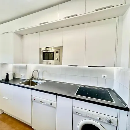 Lejlighed Super Exterior, Vistas, Amplio Y Muy Agradable! *