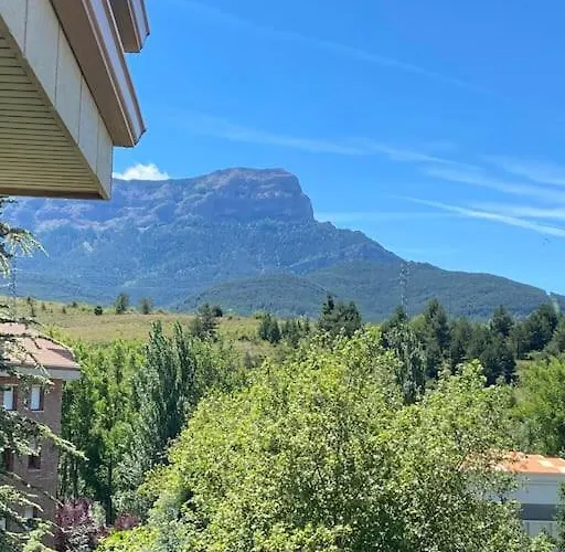 Super Exterior, Vistas, Amplio Y Muy Agradable! Appartement Jaca